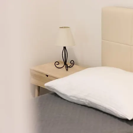 Lusani Appartement *