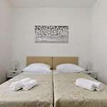 Apartment Lusani