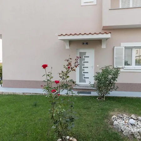 Lusani Apartment